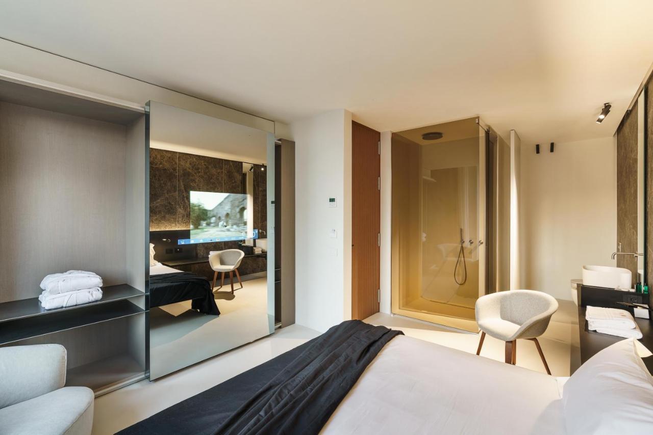 Meo Design Suites & Spa CTA Exterior photo